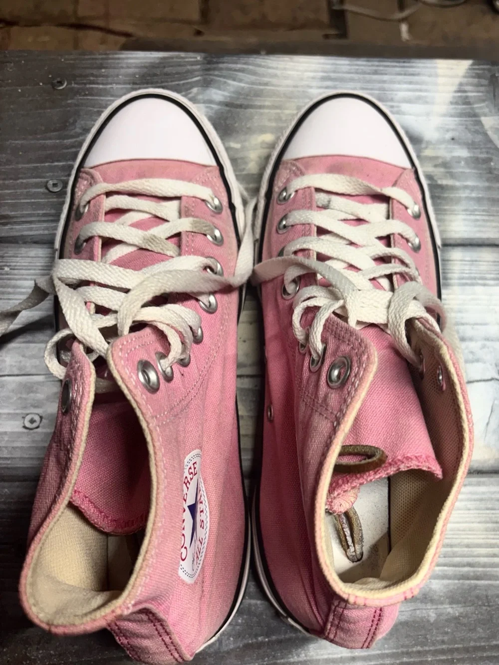 Pink Converse high top sneakers in US womens 9 #hightop #classic